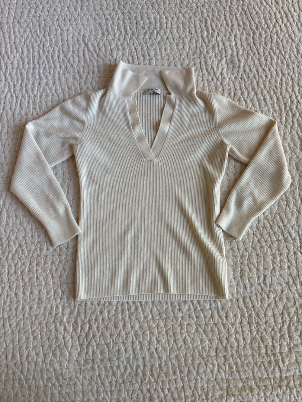 Aritzia Babaton Cream Ribbed V-Neck Collar Sweater Merino Wool